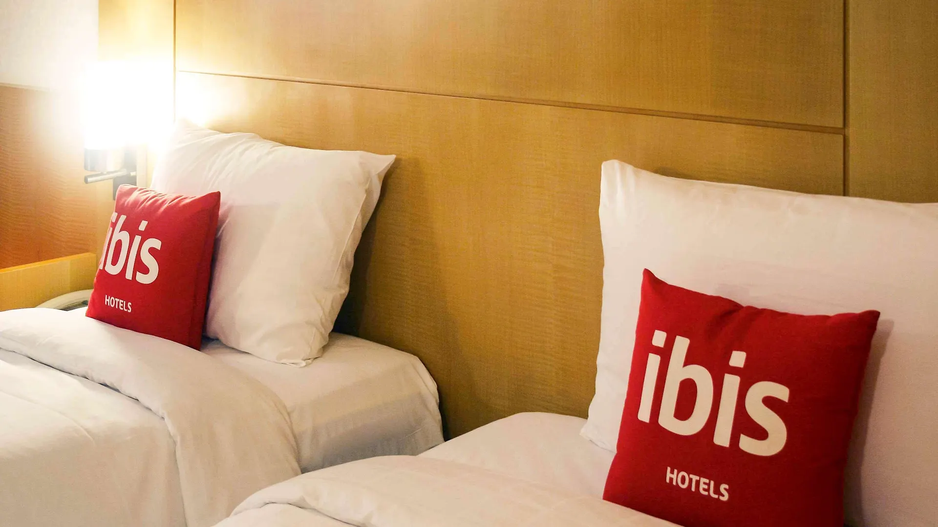 Ibis Ambassador Seoul Insadong Hotel 3*,