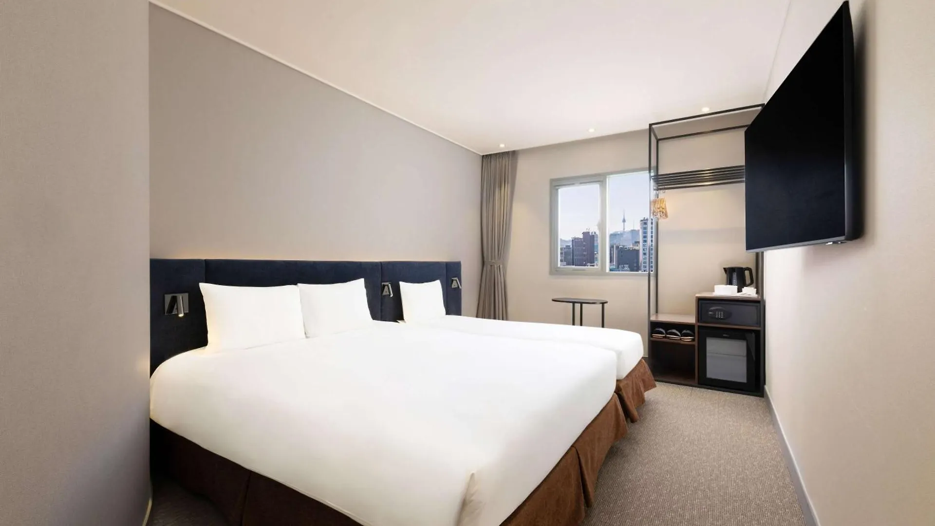 Ibis Ambassador Seoul Insadong Hotel