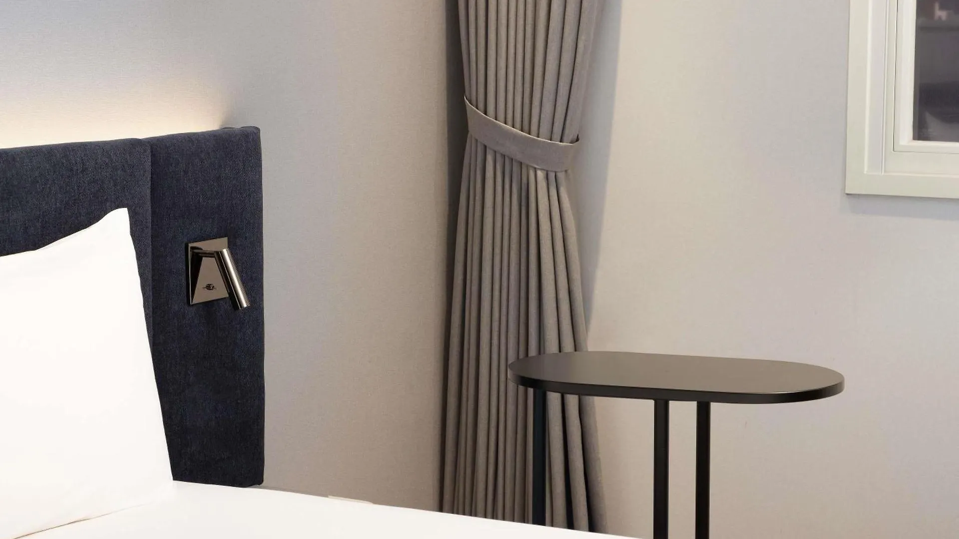 Ibis Ambassador Seoul Insadong-Newly Renovated In 2025 Hotel 3*,  South Korea